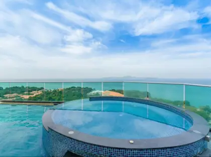 Cosy Beach View Condominium 