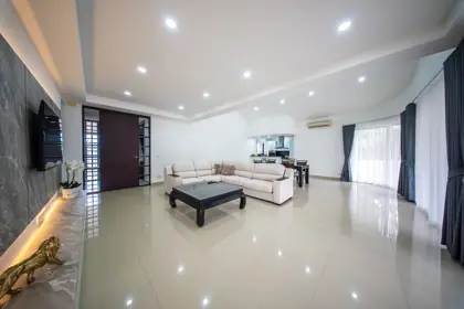 1 Story in Nongmaikaen12, 4 Bedroom for sale