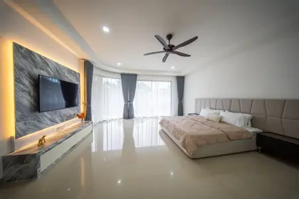1 Story in Nongmaikaen12, 4 Bedroom for sale