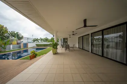 1 Story in Nongmaikaen12, 4 Bedroom for sale