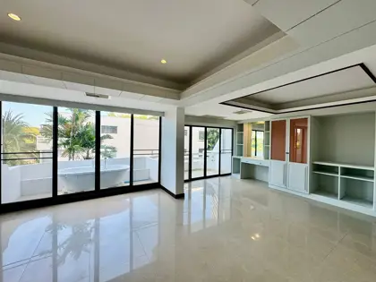 Grand Condotel Village 8 Bedroom for sale