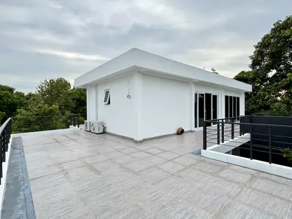  Mountain Village 1,4 Bedroom for sale