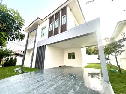 Lalin Villa Near Pattaya