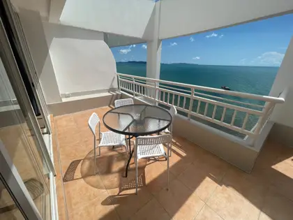 Metro Jomtien – Large Duplex PH for rent