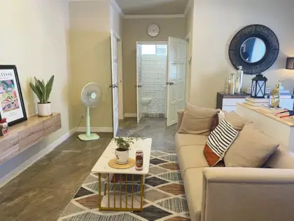 1 Storey House Fonthip Village 4 Bedroom house for sale Pattaya living roomm