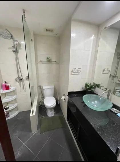 Studio for sale at Rimhaad Condominium at Chonburi has the following facilities: Swimming pool, Gym, Security, Car park and Concierge.