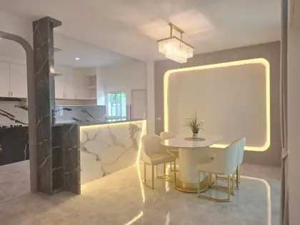 Maneeya Village, Chaiyaphruek 2 -3 Bedroom for rent