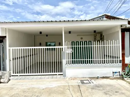 Townhouse Soi Nen Plab Wan 2 Bedroom for sale
