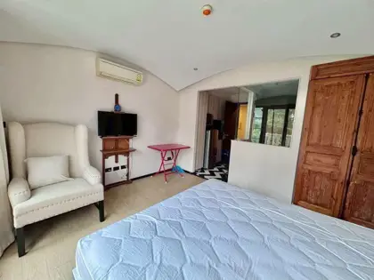 Venetian signature condo resort Studio for sale
