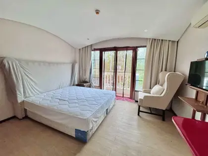 Venetian signature condo resort Studio for sale