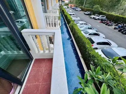 Venetian signature condo resort Studio for sale