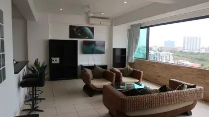 Thep Thip, Pratumnak Soi 6 Studio for sale