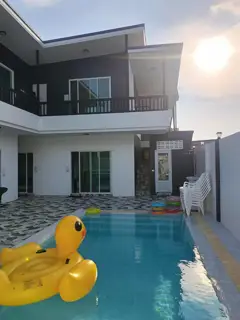 Pattaya Lakeview Village, Huai Yai for sale