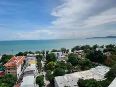 Large Corner Unit - Grand Condotel-Jomtien-Beachfront! for sale