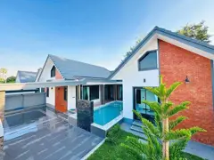 Luxury Modern Pool Villa in the prime Pong 3 Bedroom for sale 