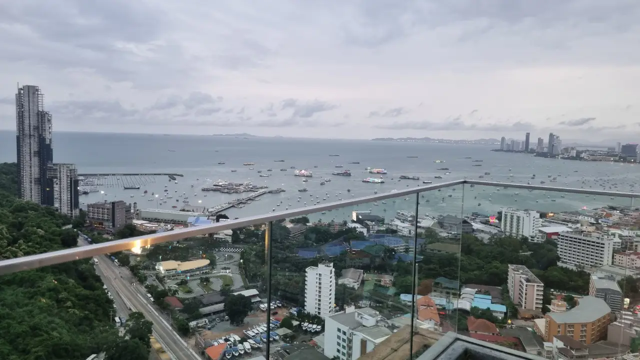 Hot Deal! UNIXX South Pattaya –condo for sale