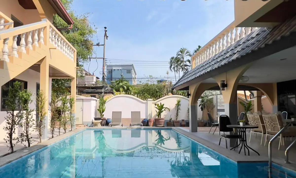 House at Soi Bongkot, Pattaya 12 Bedroom for sale