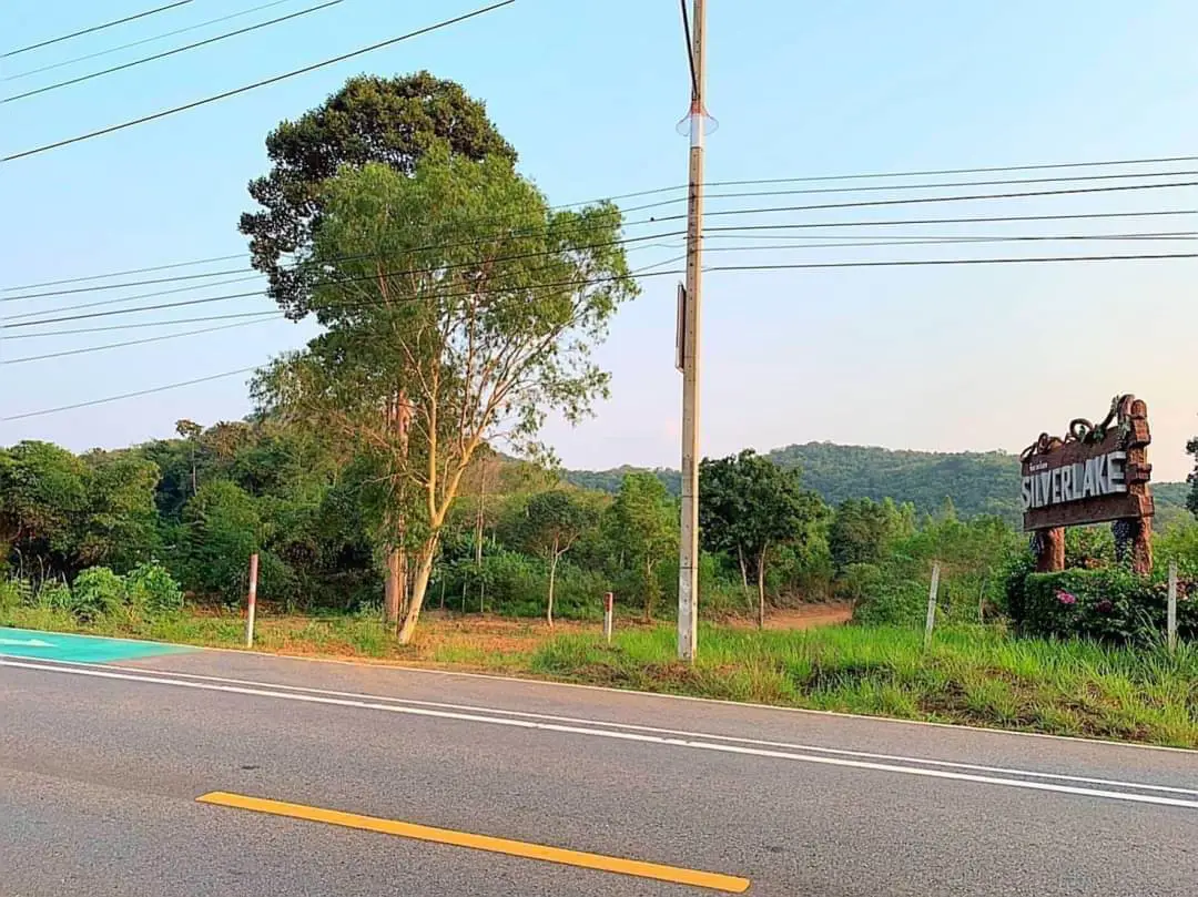 Silver Lake on the main road 2 Rai 2 Ngan 50 Sqw for sale