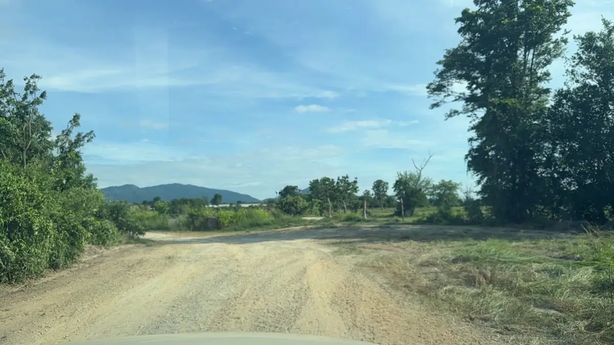 Land area 51 rai - There are Fa Sai Village, Tawi Sap Village, The Guest Village.
