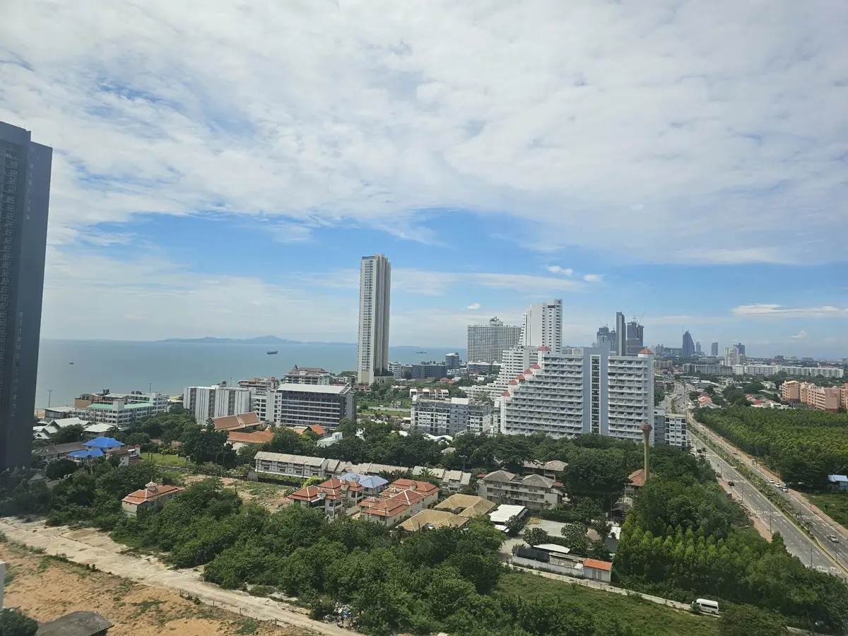 Lumpini Jomtien 1 Bedroom for rent
