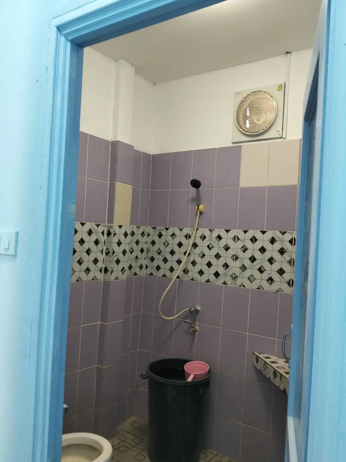 Pattaya Lakeview Village Huai Yai for sale