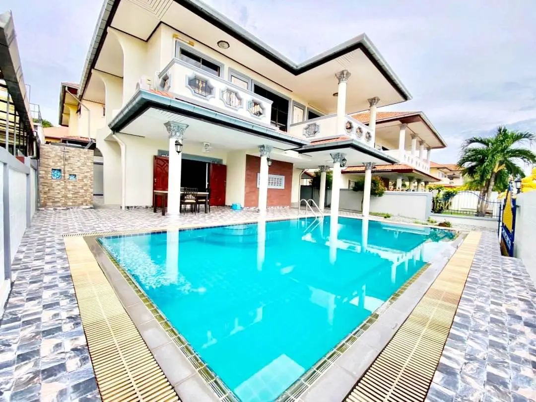 Ekmongkol Village 4 , 4 Bedroom