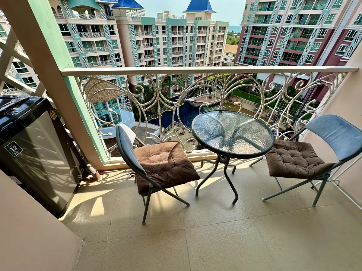 Pratumnak large 1 bedroom -Nordic Club