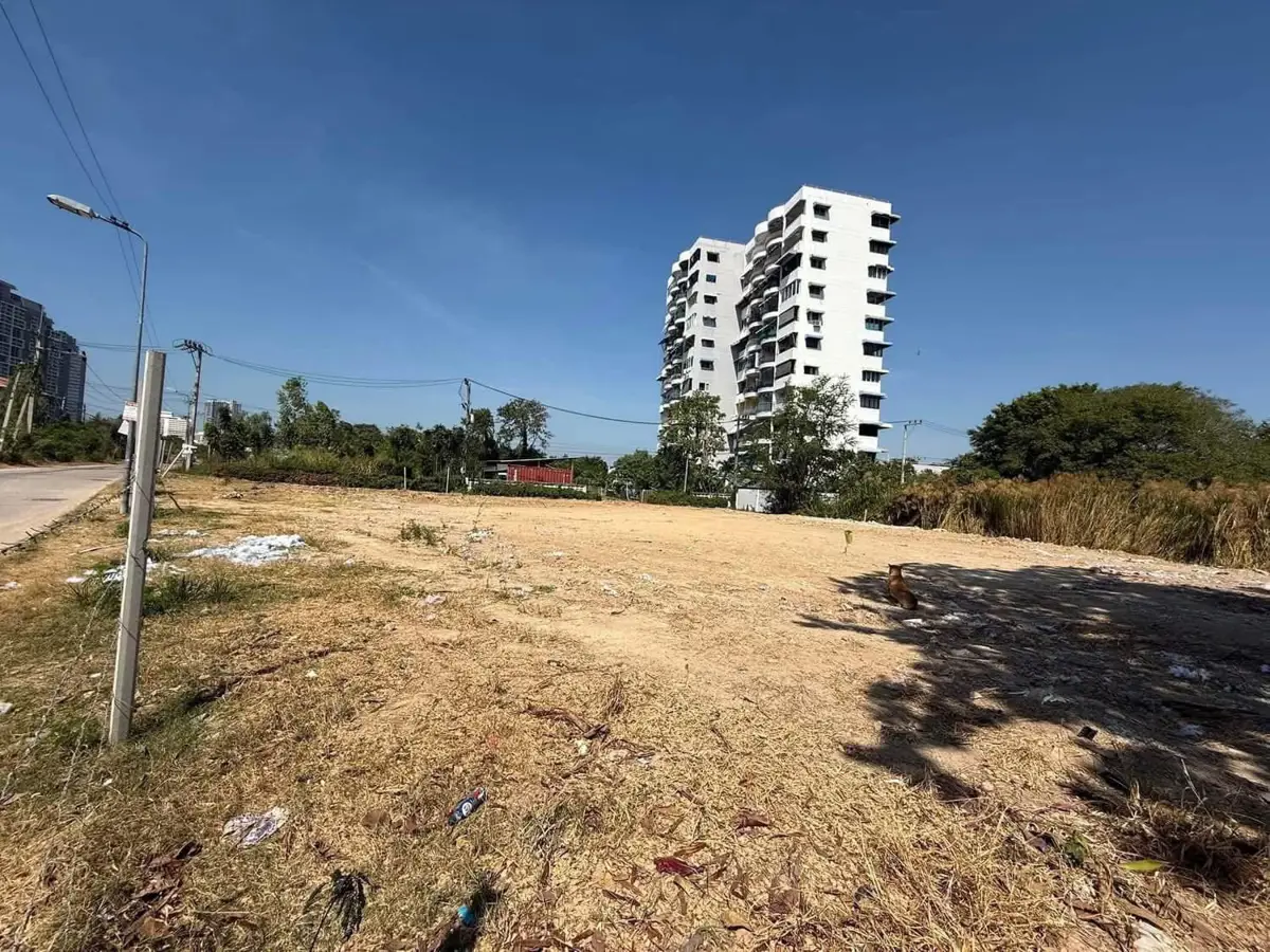 Land for sale near Jomtien Beach, area 369 sq w.