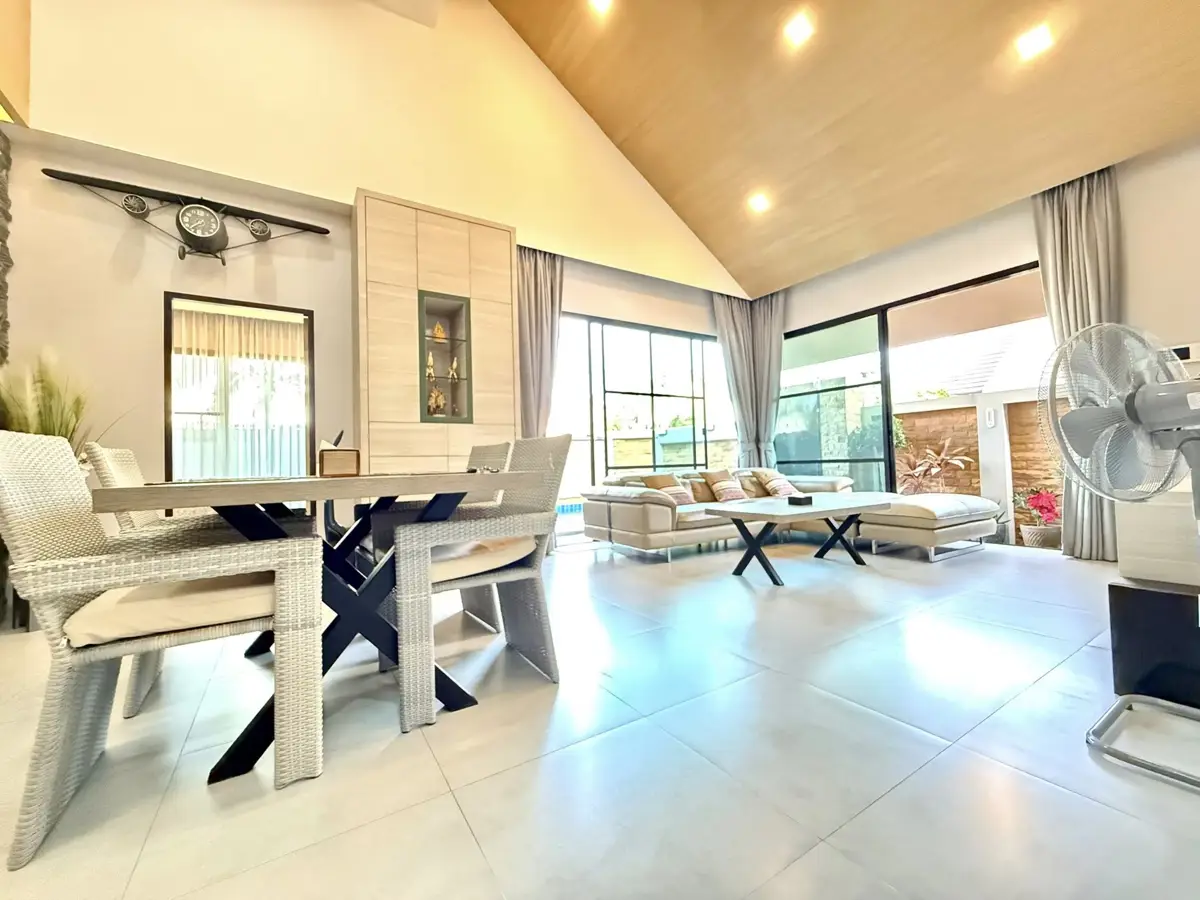The Maple Village Pattaya Pool Villa 2 Bedrooms