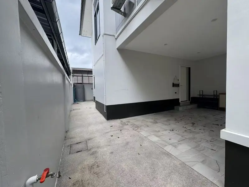 Pattaya Prime Near Regents School  3 bedrooms 4 bathrooms Fully Furnished Land 247 sqm