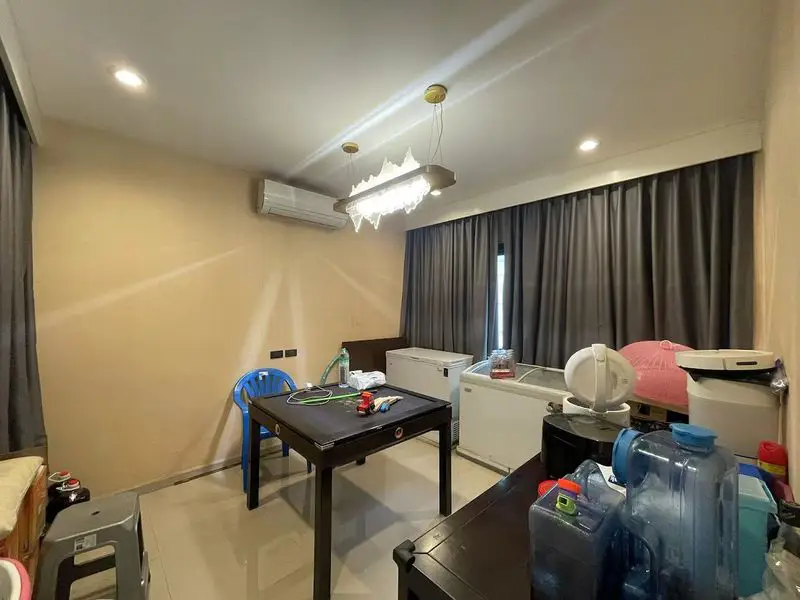 Patta Define 4 Bedroom for sale