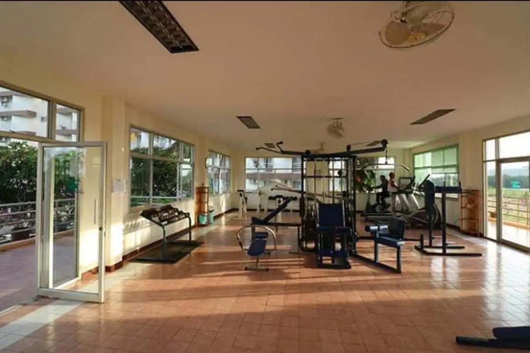Studio for sale at Rimhaad Condominium at Chonburi has the following facilities: Swimming pool, Gym, Security, Car park and Concierge.