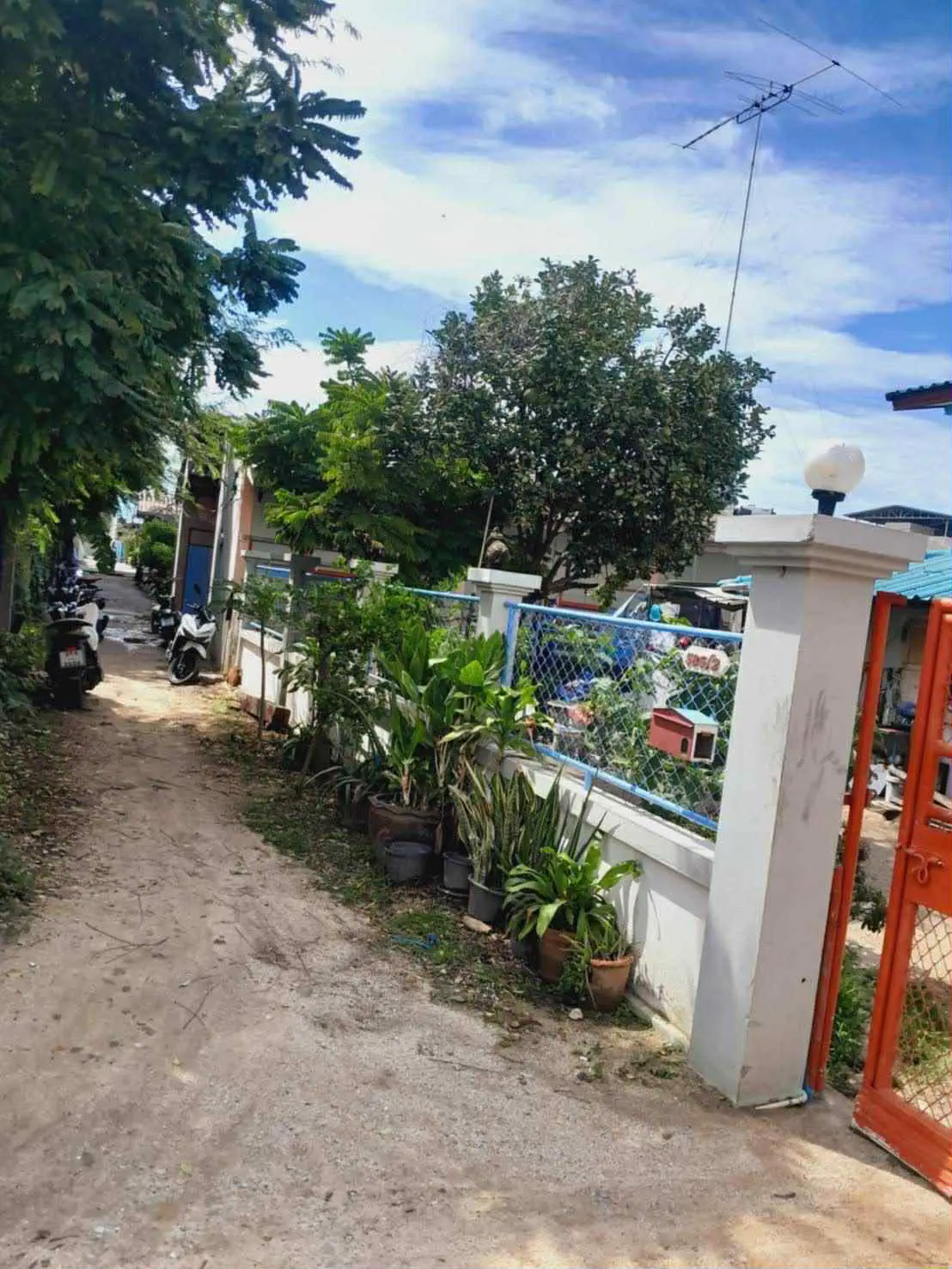 House with land, 190 square wa. for sale