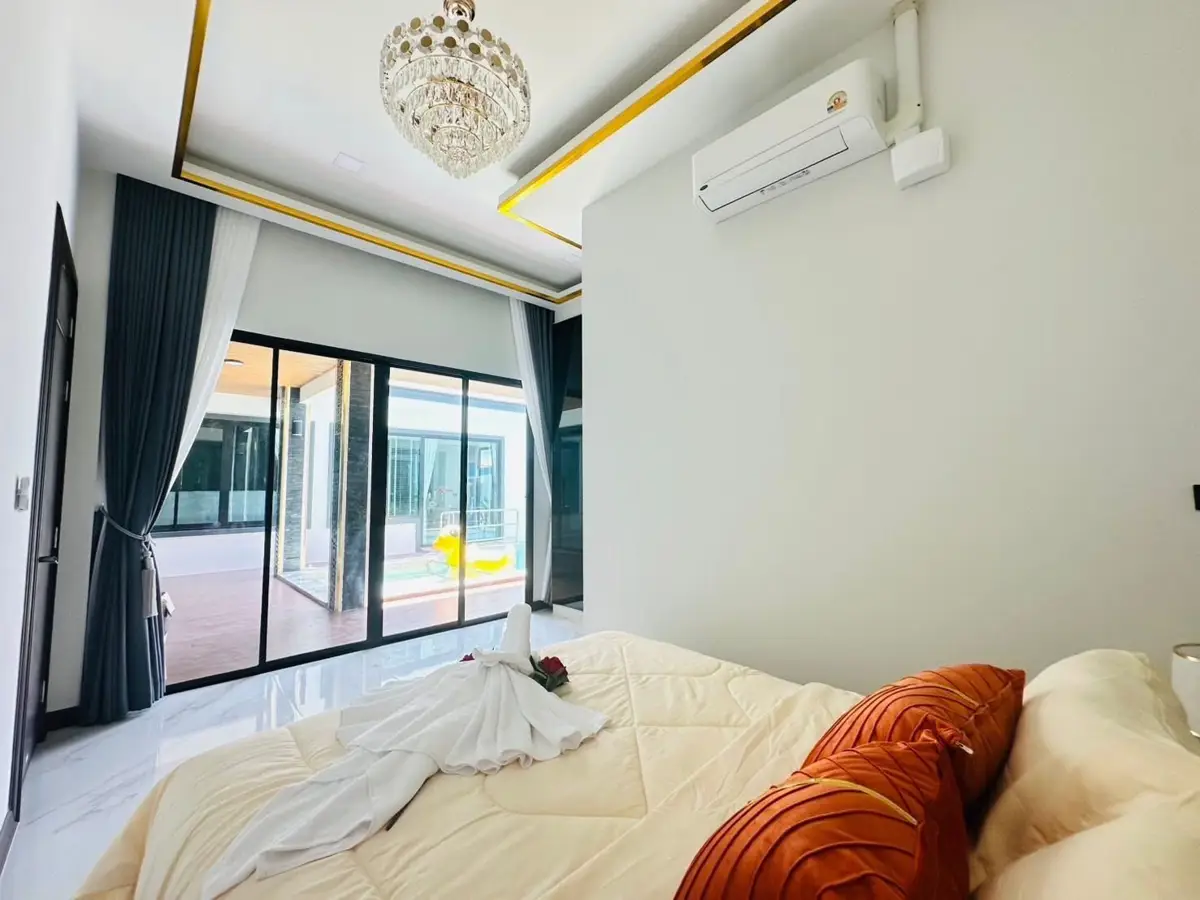 Luxury Modern Pool Villa in the prime Pong 3 Bedroom for sale