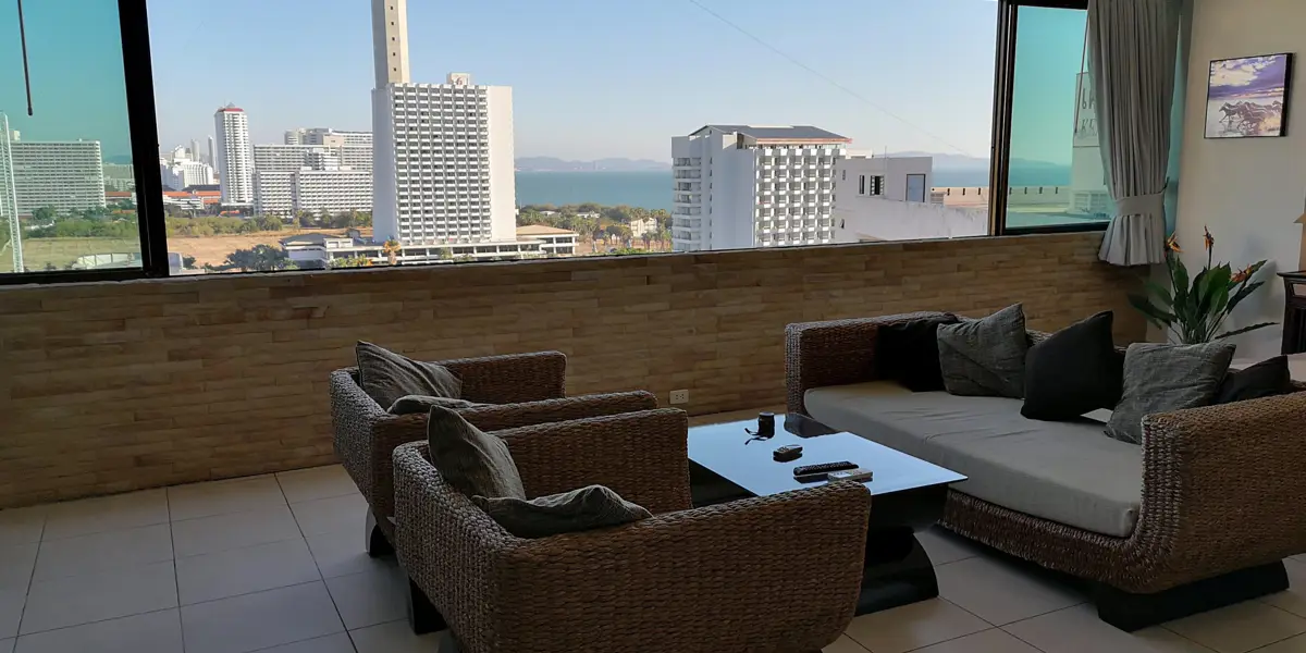 Thep Thip Pratumnak Soi6 Studio 2 unit for sale