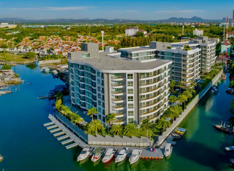 Whale Marina Condo Studio 