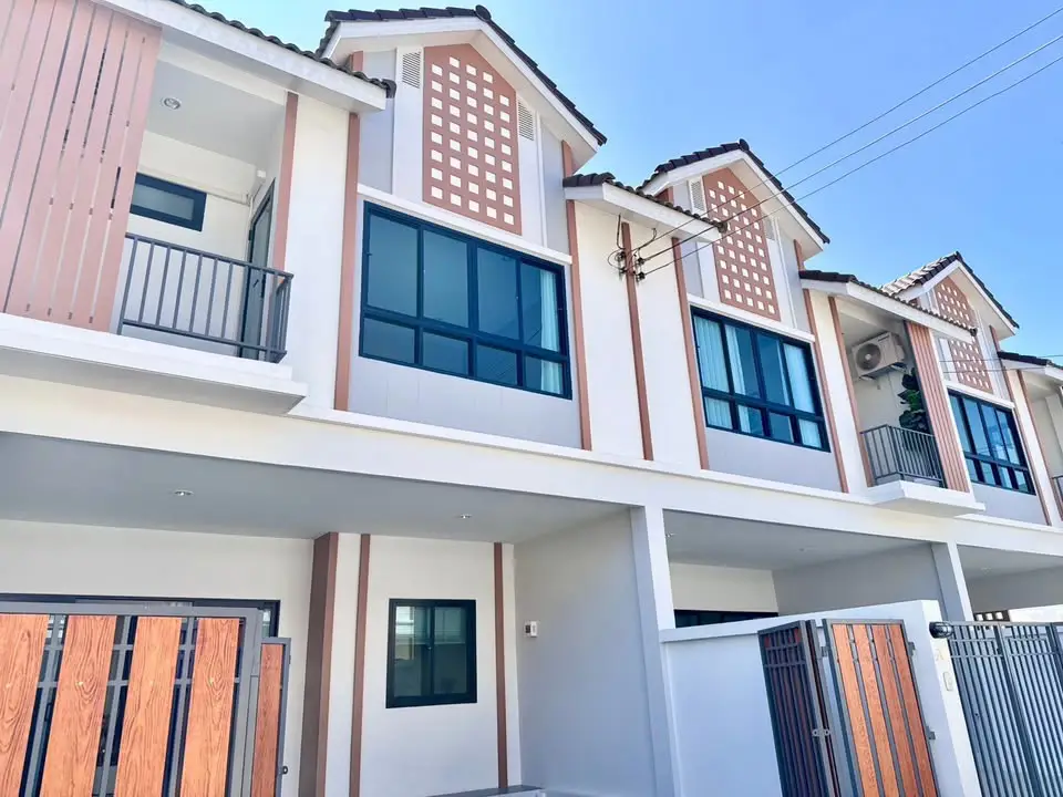 Zensiri Townhome 3 Bedroom for sale