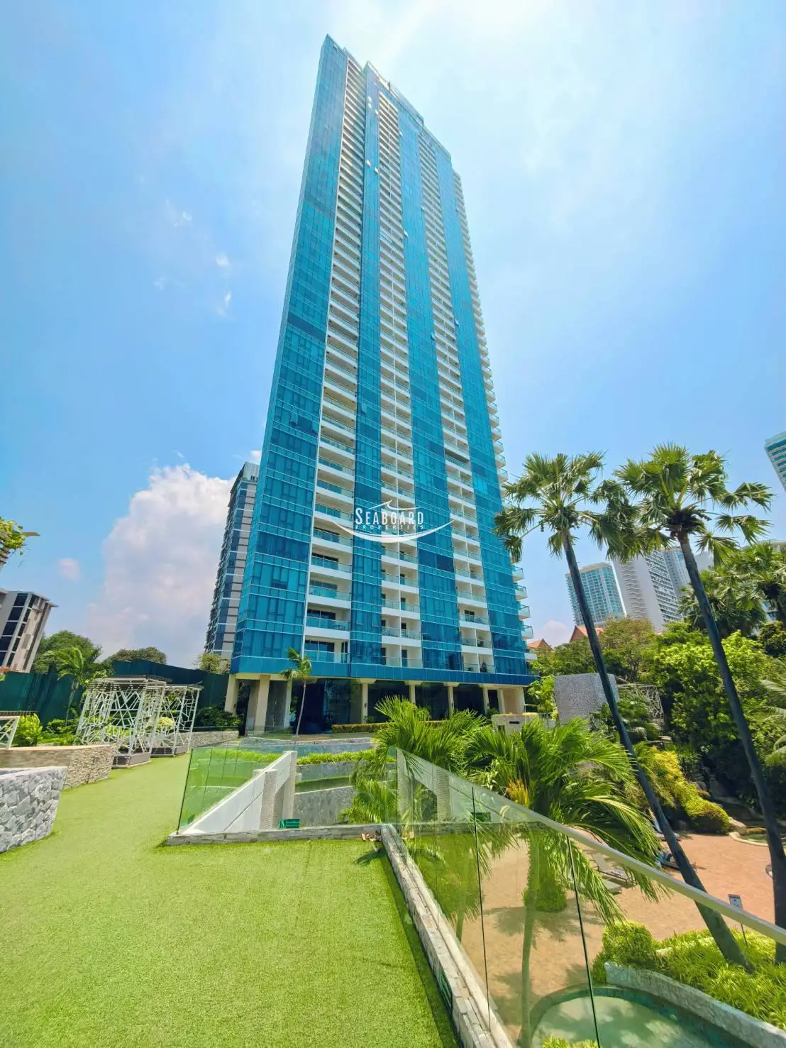 The Palm Wongamat Beach