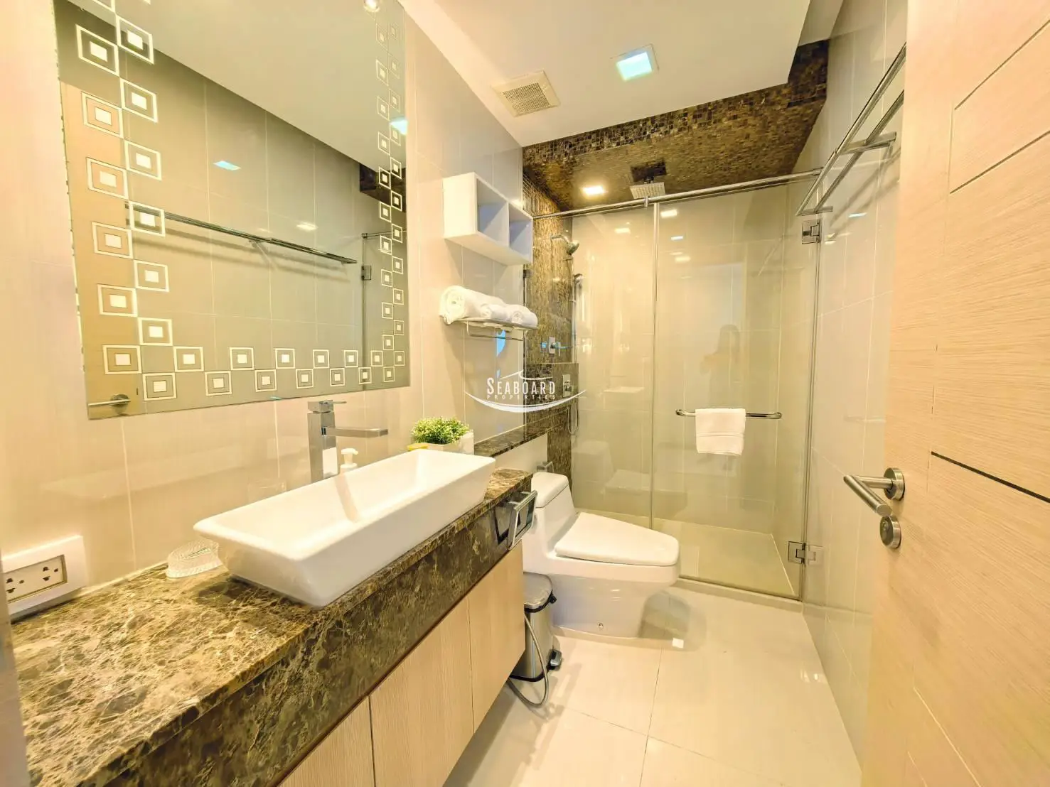 The Palm Wongamat Beach