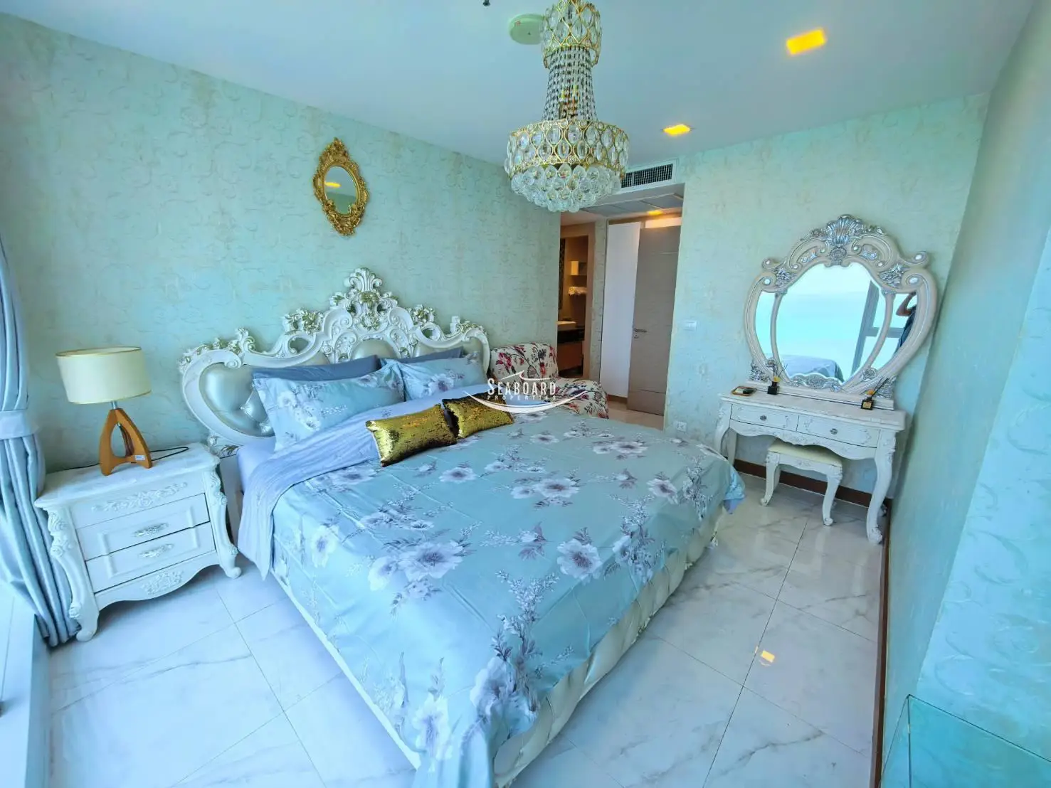 The Palm Wongamat Beach