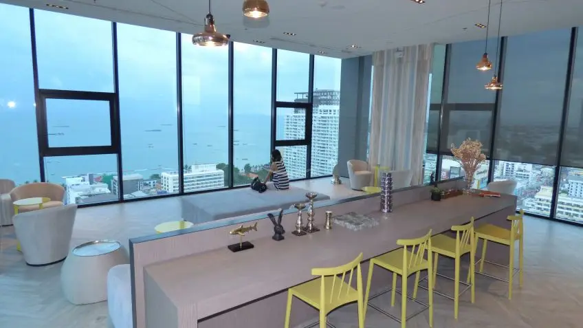 Ocean view Condo Pattaya