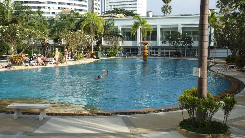 Large View Talay 7 swimming pool Jomtien Beach