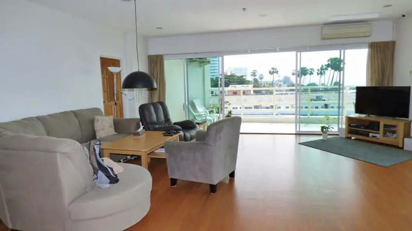 View Talay 7 Condo for Sale Pattaya