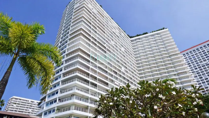 Dongtan Beachfront Condominium Jomtien Pattaya 