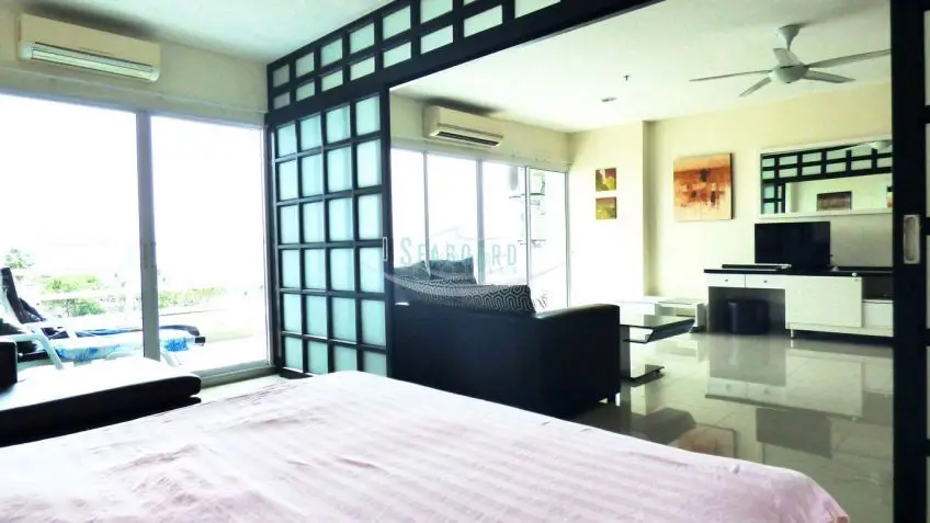 View Talay Beachfront Apartment