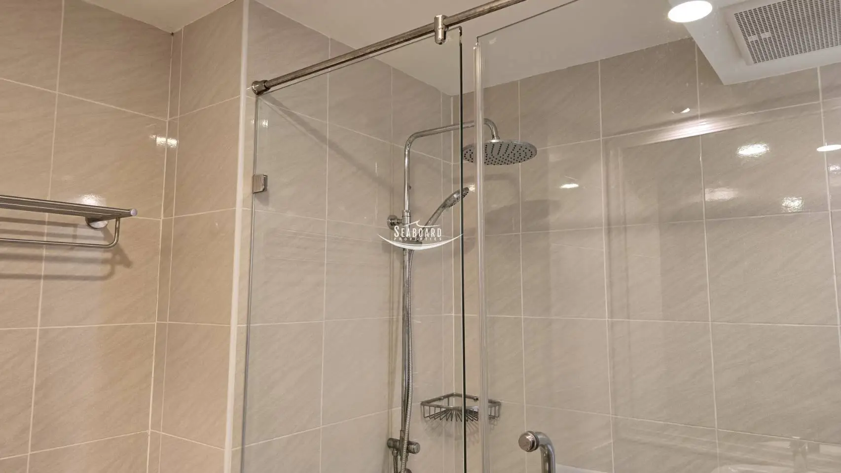 Bathroom in View Talay Condo 7