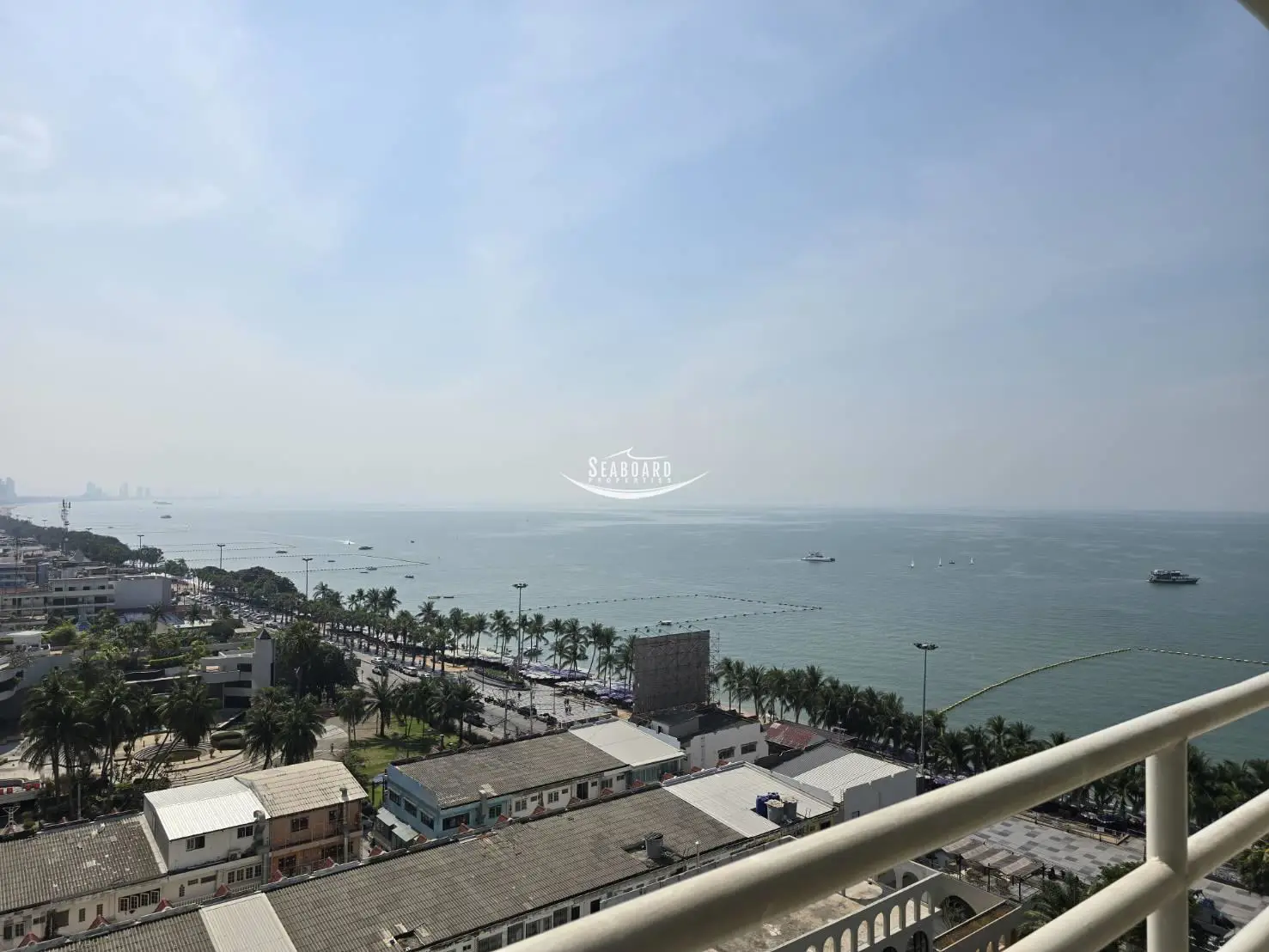Seaside Apartment Pattaya