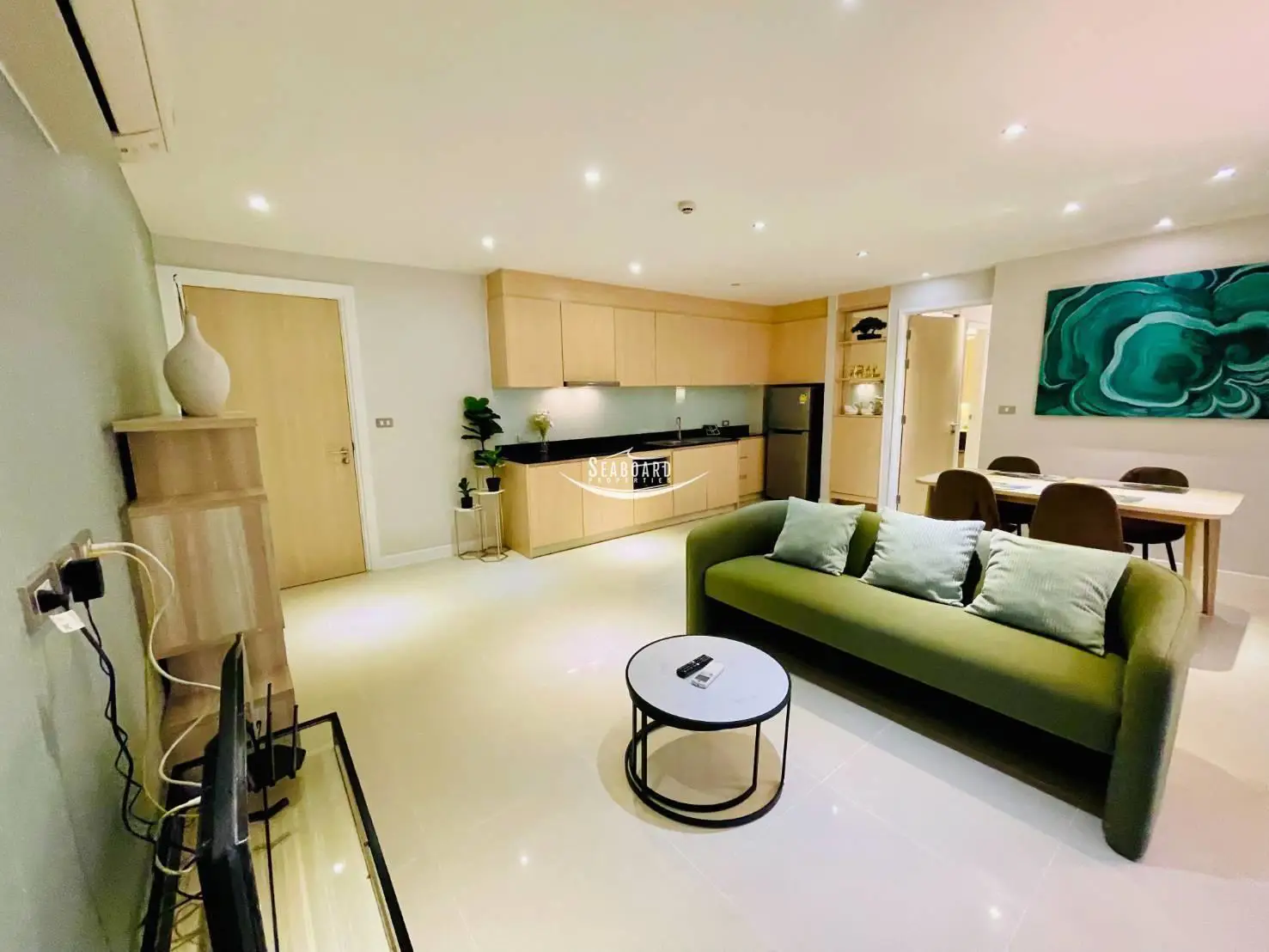 Well-Lit Living Area and Modern Furnishing