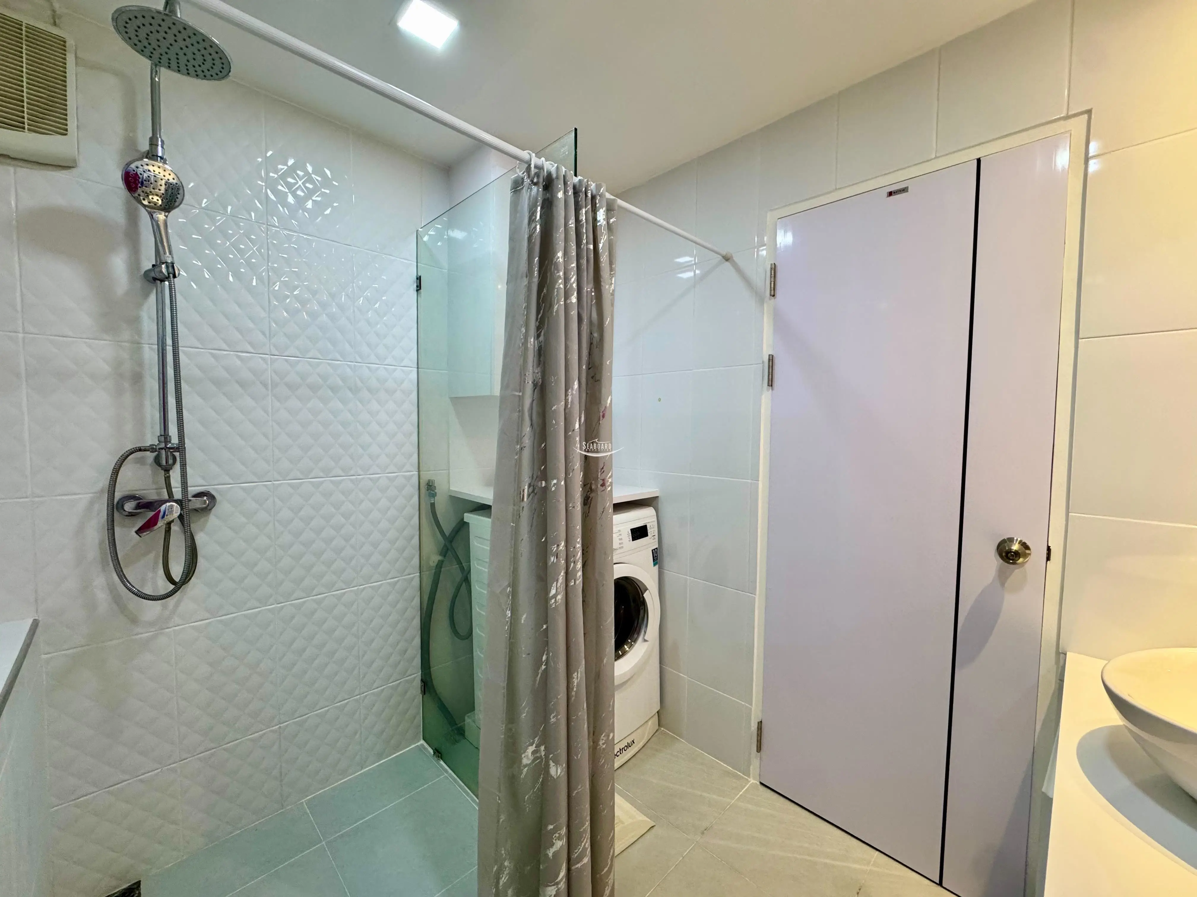 Jomtien Plaza Condo for Rent on Jomtien Beach