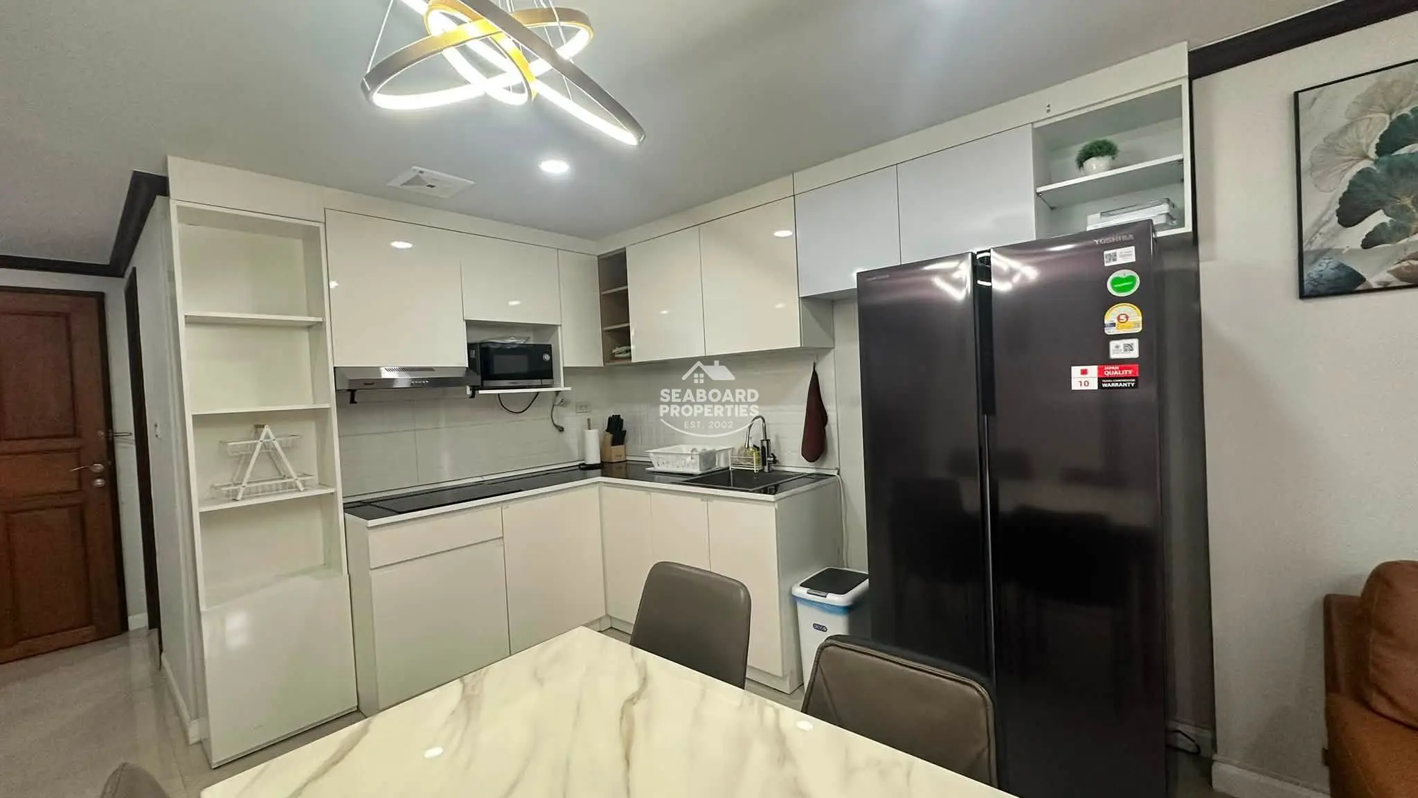 Royal Hill Resort - Spacious Living Room - Seaboard Properties Pattaya